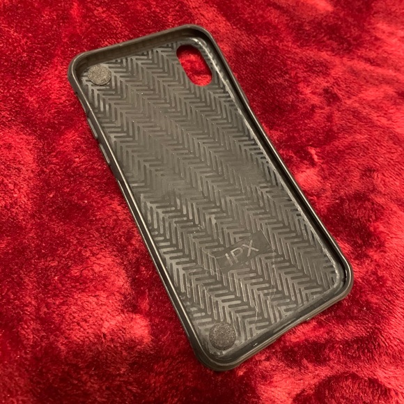iPhone XS case - Picture 3 of 3